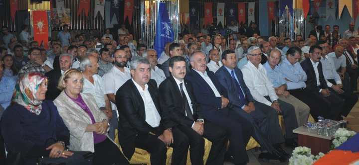 Darıca Ak Parti Salona Sığmadı