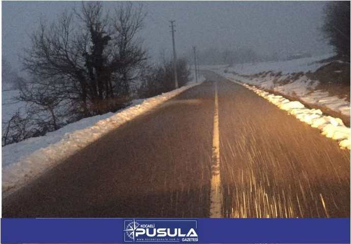 Büyükşehir’in kar komandoları gece boyunca iş başındaydı