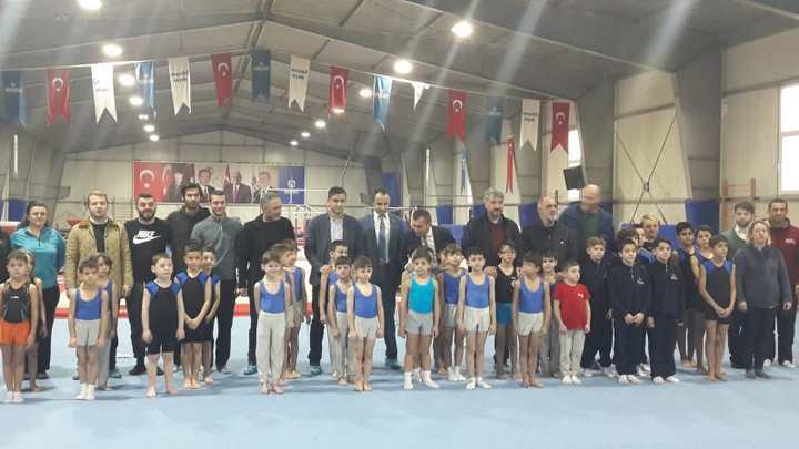 ÇESK Jimnastik Takımı Kocaeli Birincisi