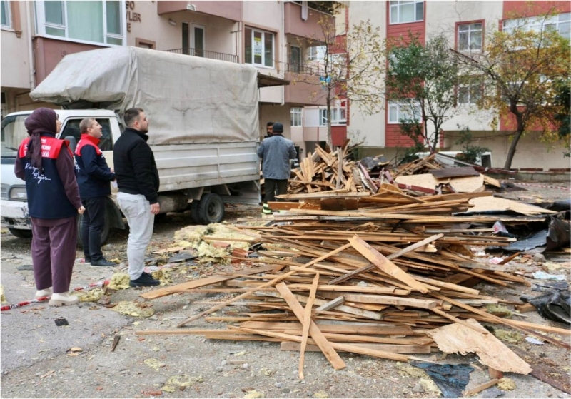 Fırtınadan uçan çatılar için hasar tespiti