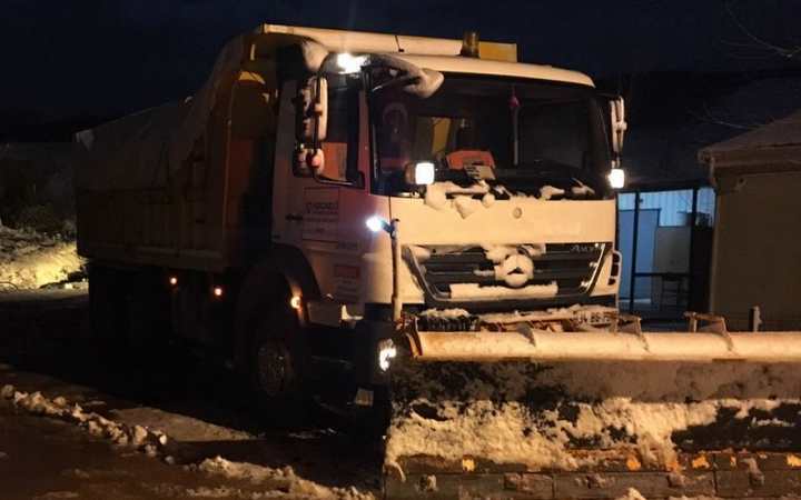 Kar Küreme Bıçakları Sayesinde Kapalı Köy Yolu Bulunmuyor