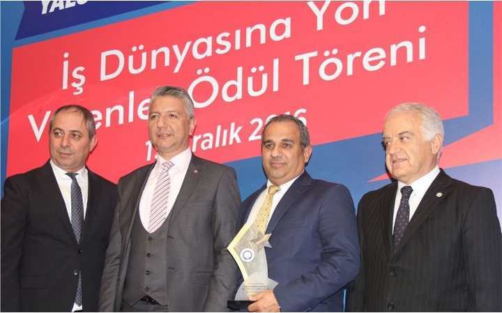 KOTO Meclis Başkanı Doğan, YTSO’da Ödül Verdi