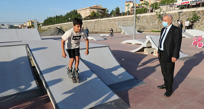 Skate Park’ta ilk test Gebzeli gençlerden