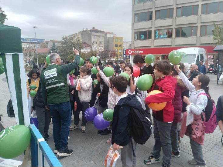 Yeşilay Gebze Standına Yoğun İlgi