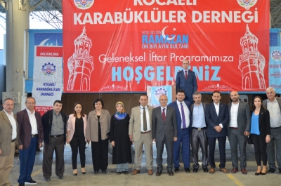 AK Parti Gebze İftardan iftara koşuyor