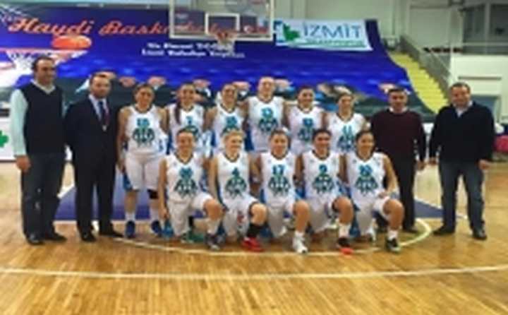 BASKETBOL TAKIMI ZORLU DEPLASMANDA