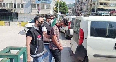 Çayırova'lı vatandaşı dolandıran şahıslar tutuklandı