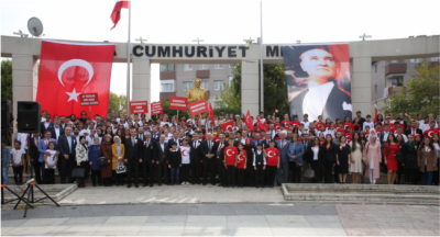 Darıca’da Cumhuriyet Bayramı kutlandı