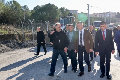 Gebze’deki yol çalışmalarını inceledi