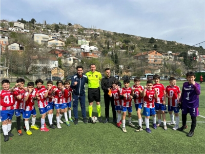 İstanbul Şampiyonu: Darıca Kalespor U-11