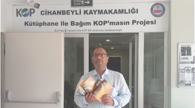 KÜTÜPHANELERE KİTAPLARINI BAĞIŞLADI