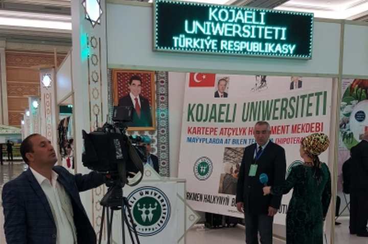 Üniversitemiz Türkmenistan’da Düzenlenen Atçılık Konferansına Katıldı